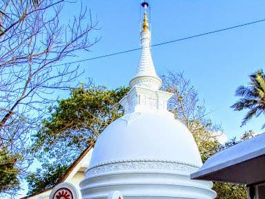 Discover the beautiful coastal shrine of Bandaramulla Temple